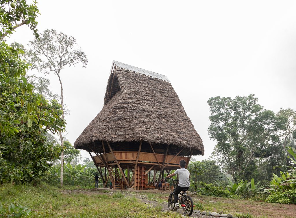 Escuela Comunitaria Yuyarina Pacha l Al Borde Arquitectos I JAG Studio