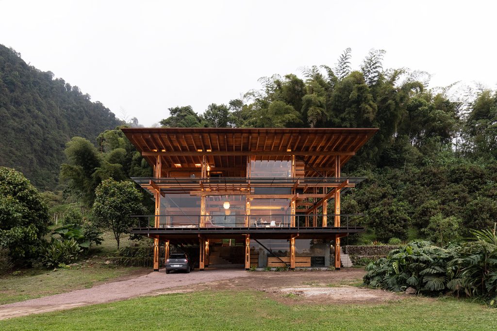 Casa Pitaya I José María Saez + Taller General I JAG Studio